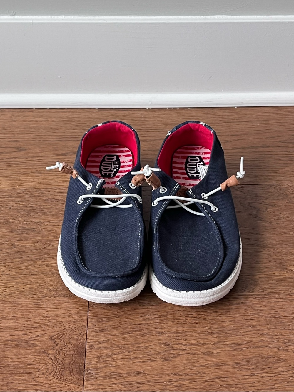 Hey Dude Wendy Americana Stars Patriotic Casual Sneaker Shoes Size 8 Navy Multi
